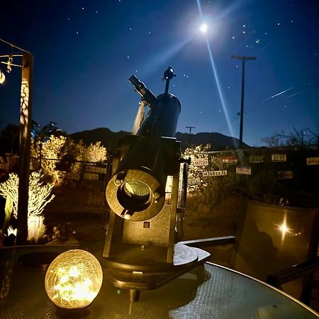 Float Pool, Hot Tub, Sauna, Views, Telescope-Skywatchers Haven Joshua Tree Exteriör bild