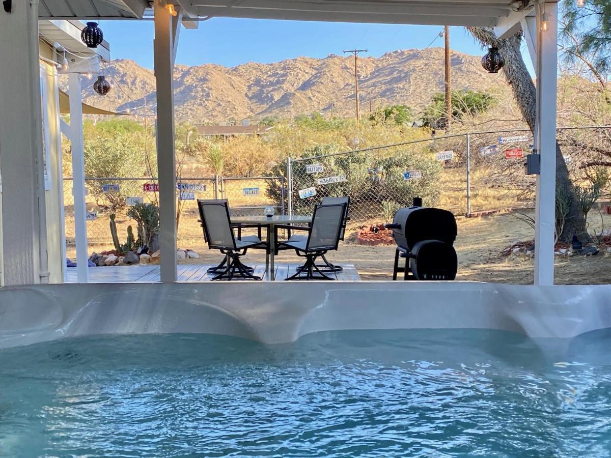 Float Pool, Hot Tub, Sauna, Views, Telescope-Skywatchers Haven Joshua Tree Exteriör bild